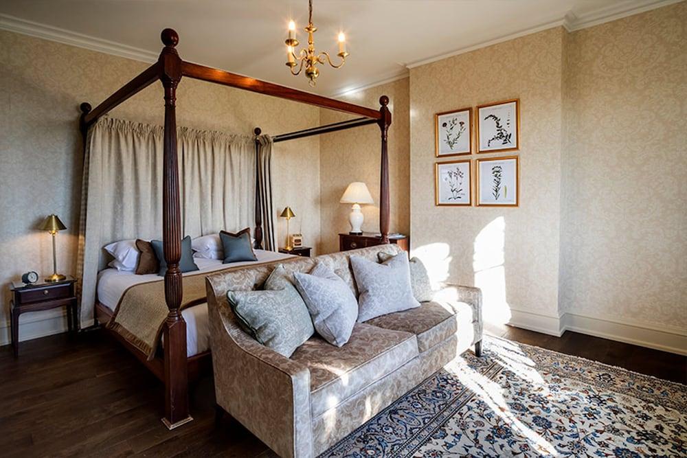 Eastwell Manor, Champneys Hotel & Spa Ashford  Ngoại thất bức ảnh