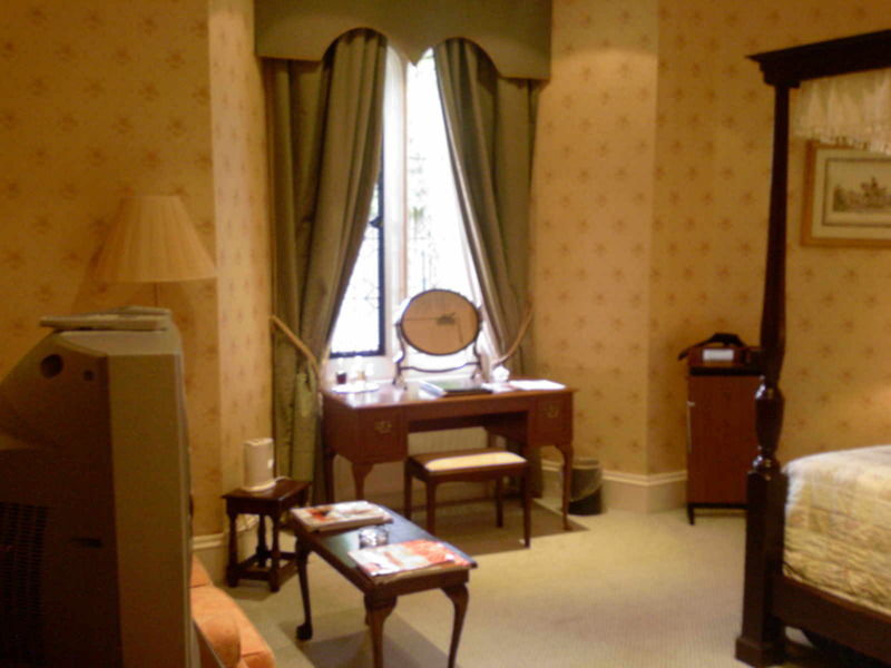 Eastwell Manor, Champneys Hotel & Spa Ashford  Ngoại thất bức ảnh